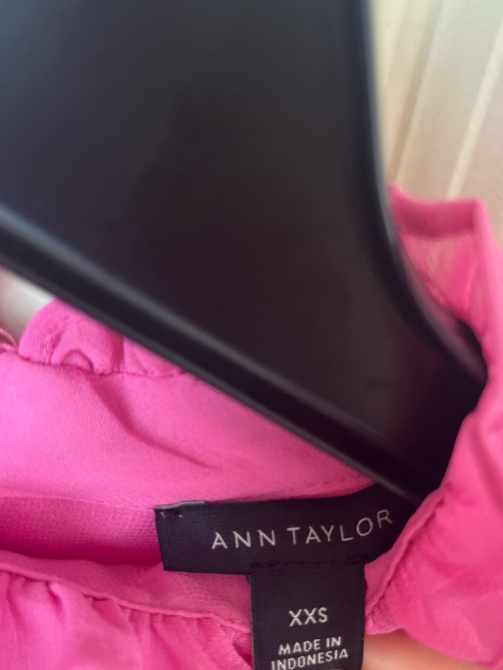 XS Pink Pleated Blouse - Picture 3 of 5